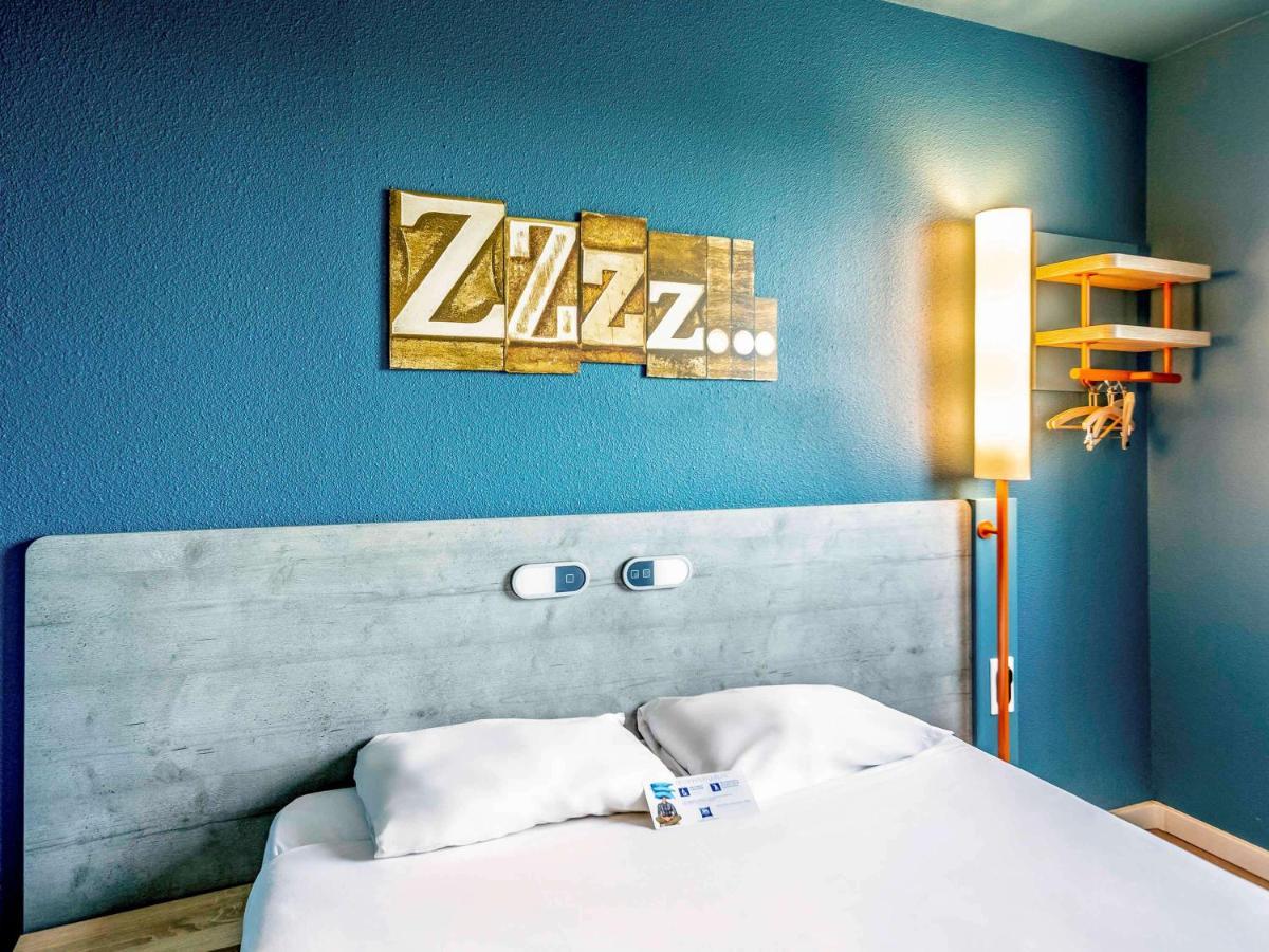 Ibis Budget Rueil Malmaison Exterior photo