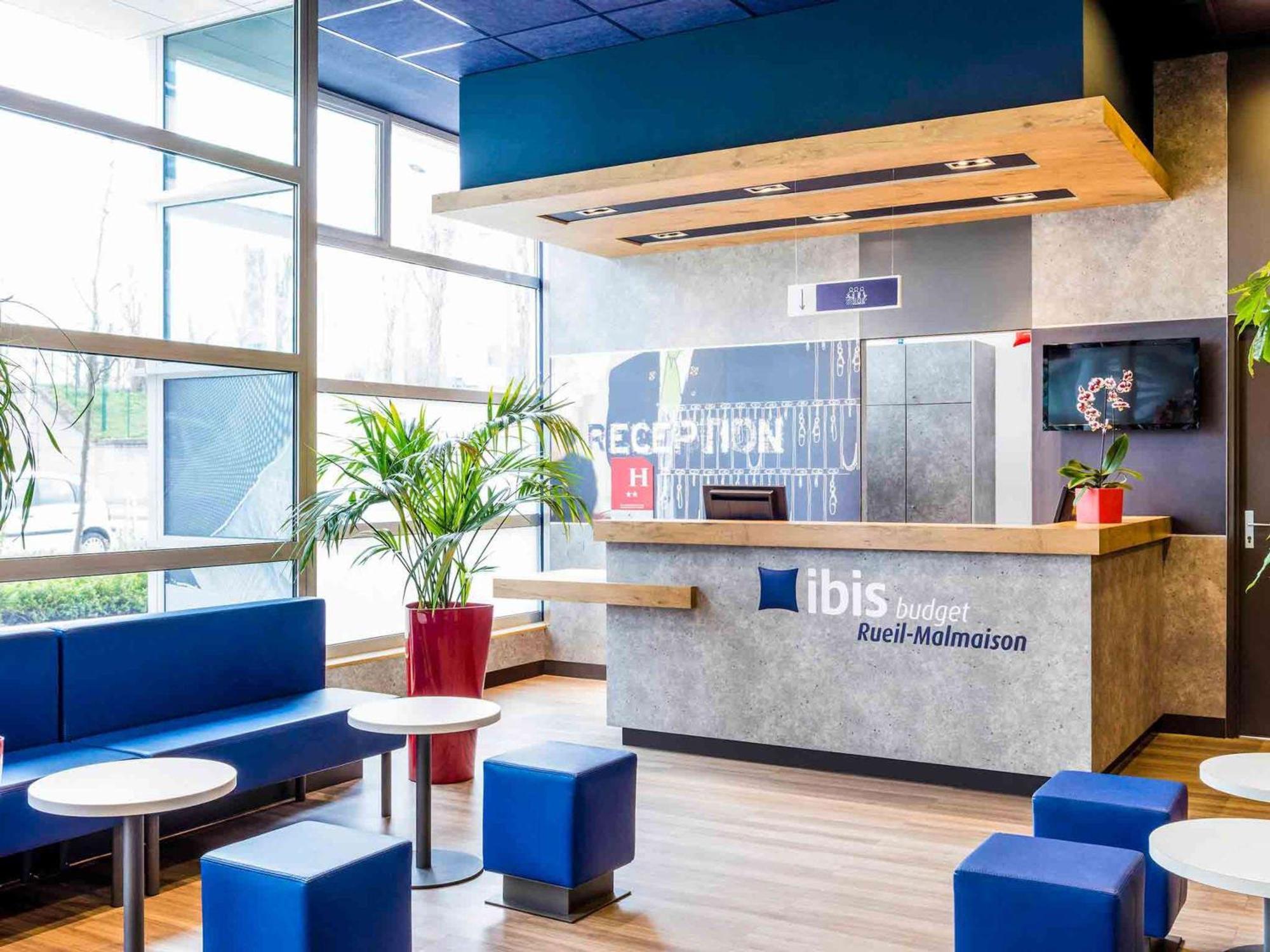 Ibis Budget Rueil Malmaison Exterior photo