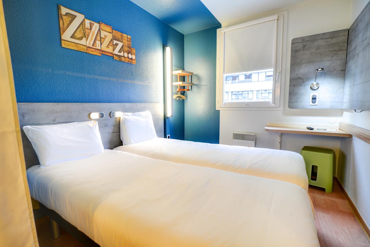 Ibis Budget Rueil Malmaison Exterior photo