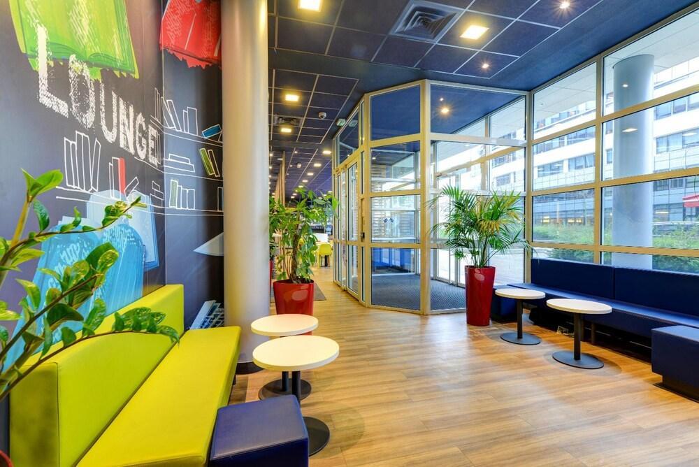 Ibis Budget Rueil Malmaison Exterior photo